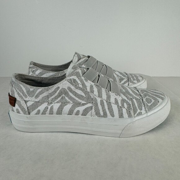 Jenn Ardor Womens Size 6.5 Gray Animal Print Slip On Laceless Canvas Sneakers - Picture 3 of 13